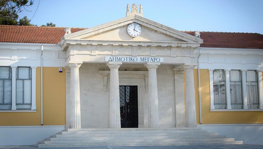 5438346435887721 cats