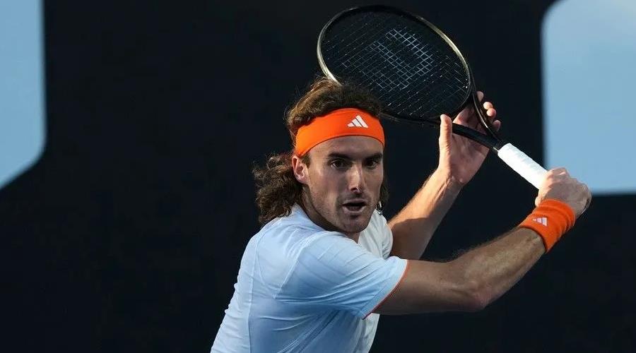 5461659837902944 Tsitsipas-1-1200x800