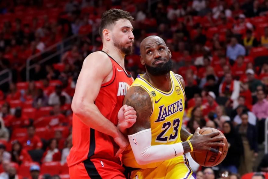 5463352878680671 rockets-lakers-score 063501