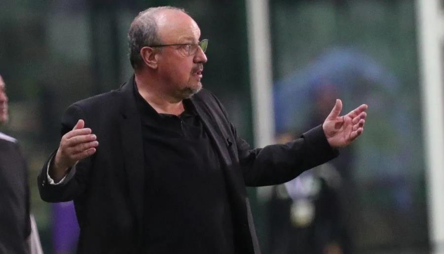 5471139122110228 Benitez-2-full
