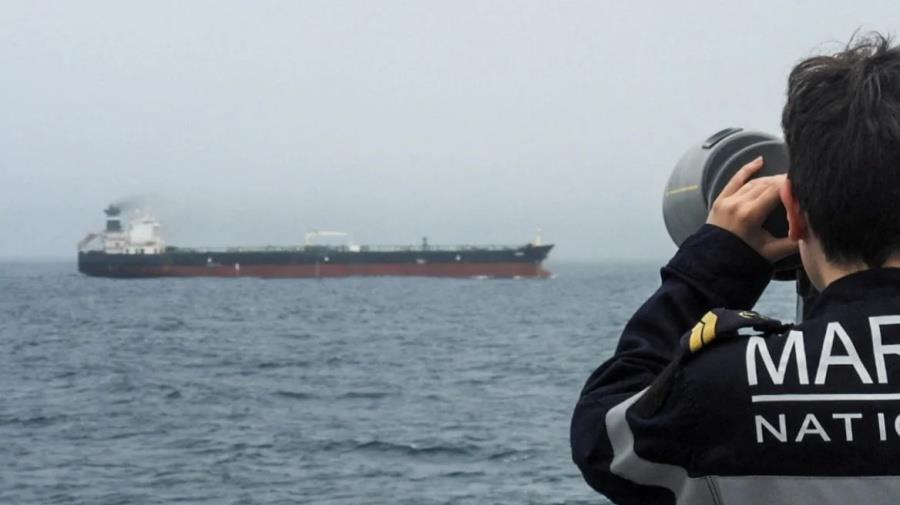 5526358505695571 maketa-galliko-tanker