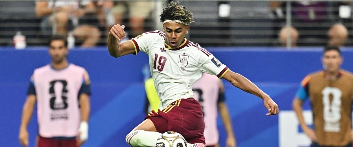 5533840956275192 2026-07-14T201606Z 1565274207 UP1EM7E1KASTI RTRMADP 5 SOCCER-WORLDCUP-FRA-ESP-1200x857