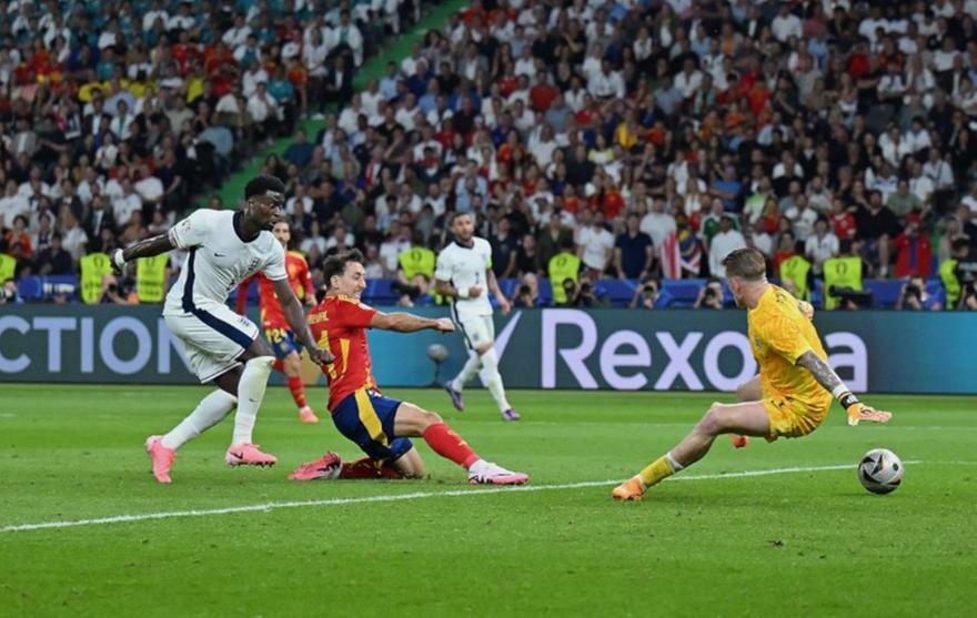 5596418636395157 mikel-oyarzabal-spain-england- 171855