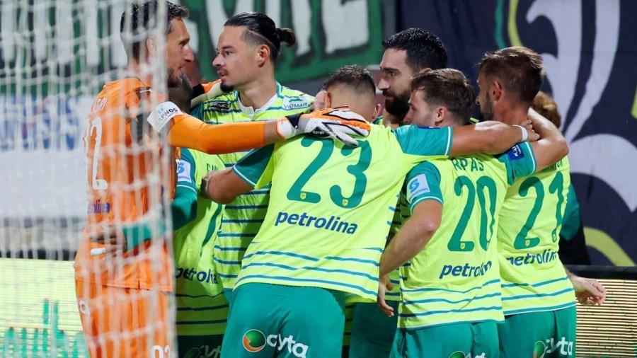 5622831051317576 aek-paiktes-4