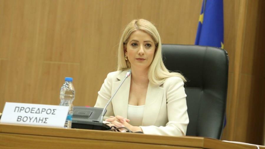 5625274137837766 Annita Demetriou proedros tes Bou.2e16d0ba.fill-1600x900
