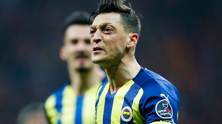 skysports-mesut-ozil-football_5794569