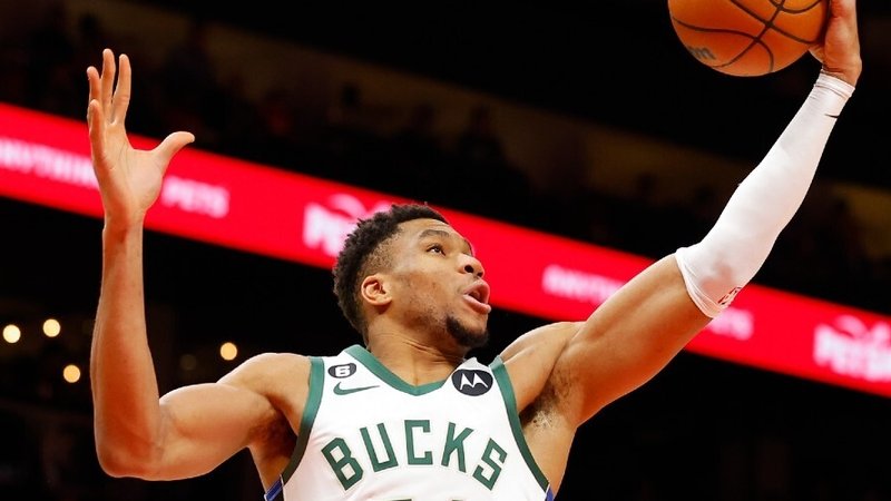 giannis-antetokounmpo-player-prop-rebound-milwaukee-bucks