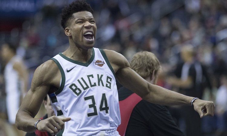 Giannis_Antetokounmpo_24845003687-scaled
