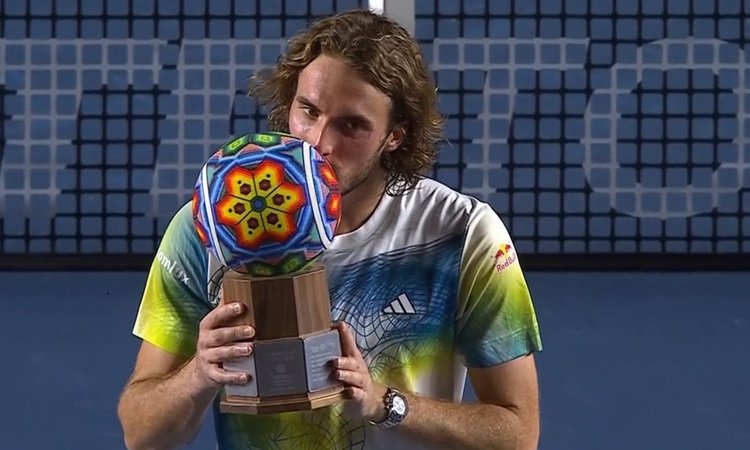 tsitsipas_tropaio