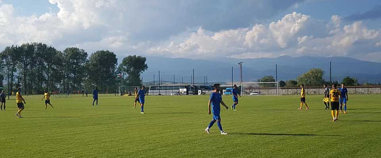 ccfefc20-f349-46f2-b72a-c3ba26077193.jpg