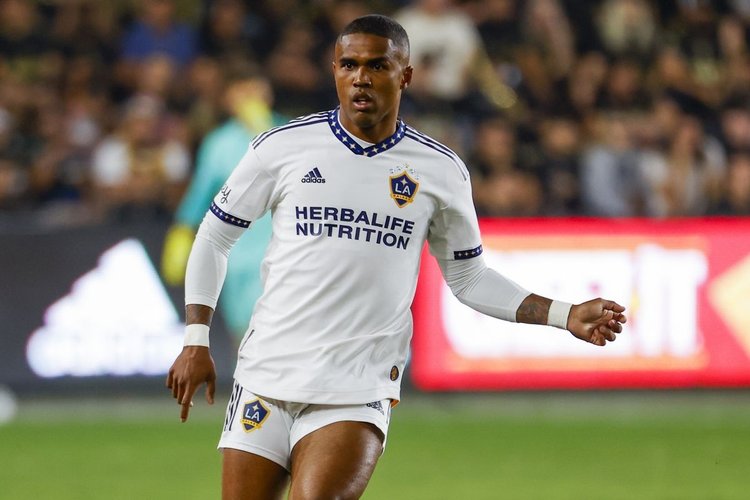 douglascosta