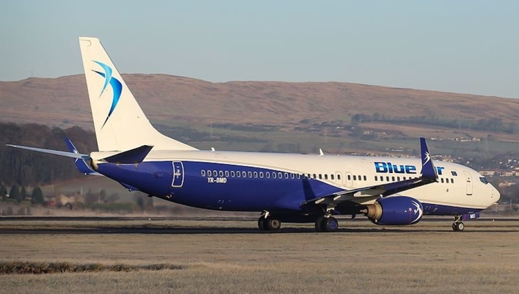 453027_blue-air.jpg