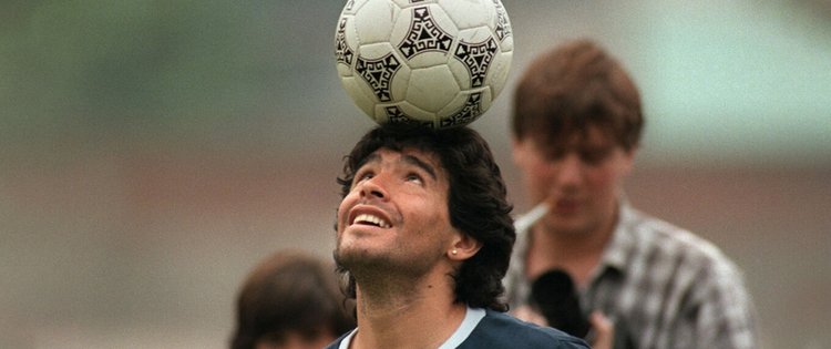 maradona_maketa