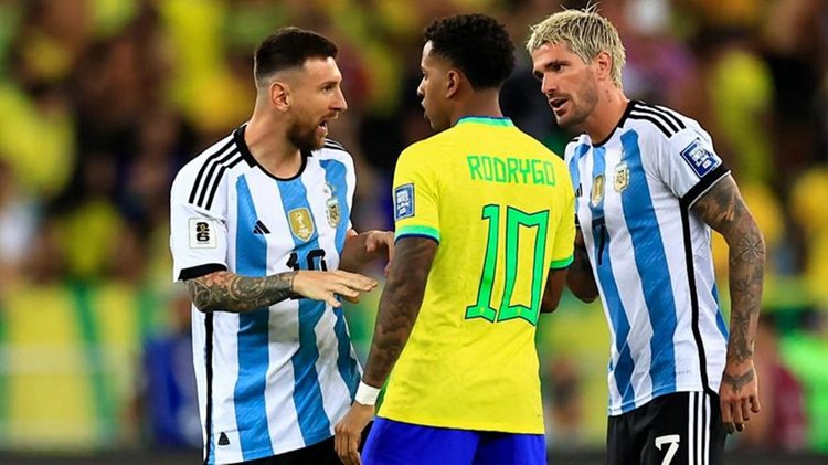 messi-rodrygo_090030