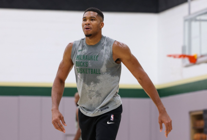 Giannis Antetokounmpo