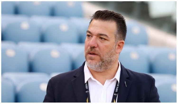 petevinos-apoel-1