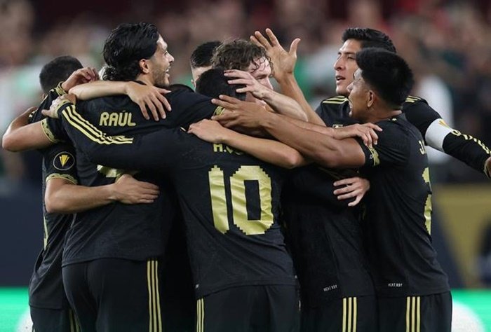 Gold Cup: Στα ημιτελικά το Μεξικό, κοντράρεται με την Ονδούρα
