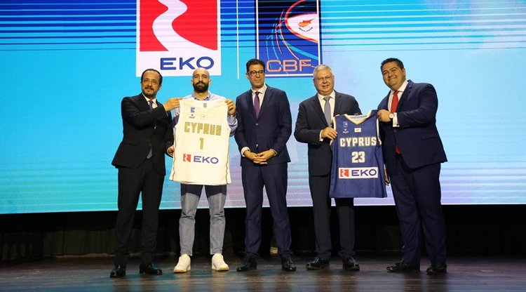 Παρουσιάστηκε ο κύριος χορηγός Eurobasket και η νέα φανέλα της Εθνικής