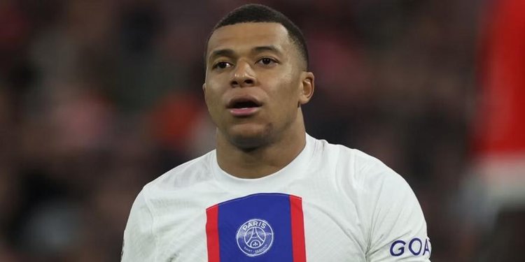mbappe_105725