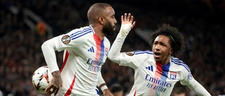 Η UEFA έδωσε άδεια υπό προϋποθέσεις στη Λιόν για να αγωνιστεί στο Europa League (