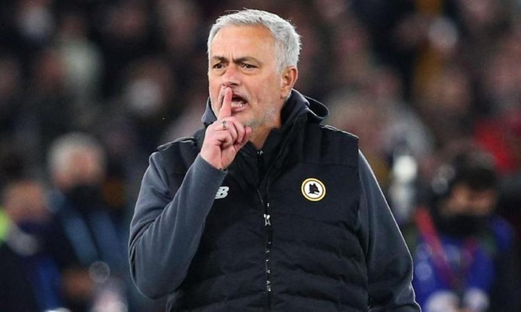 jose-mourinho-roma-may22_110244