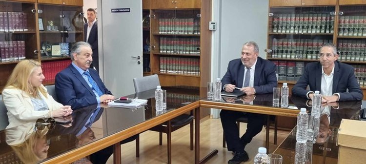 εισαγγελεας