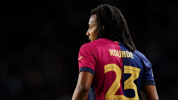 fc-barcelona-v-sl-benfica-uefa-champions-league-2024-25-round-of-16-second-leg-12-1