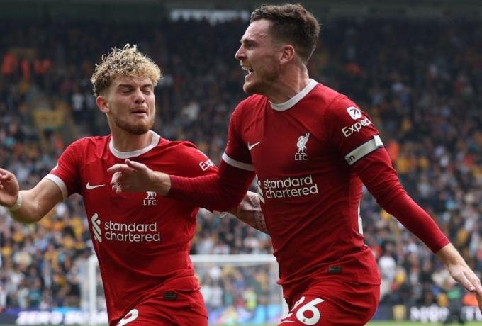 Liverpool-celeb-Wolves