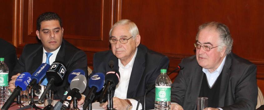 Όπως σημειώνεται τα ίδια υπέφερε και η προηγούμενη διοίκηση, προτού εξαναγκαστεί σε αποχώρηση.
