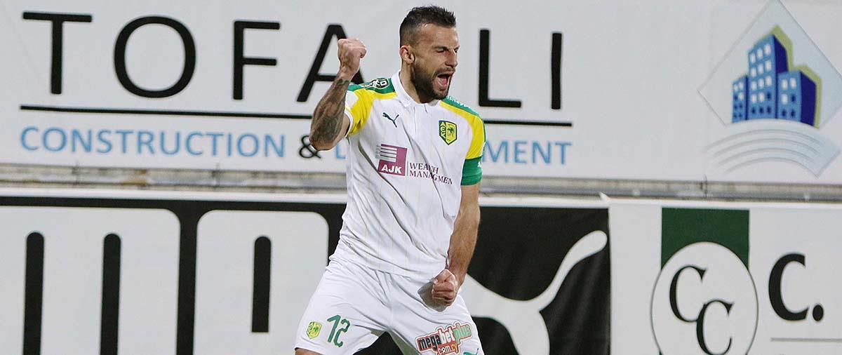 Οι κυπελλούχοι νίκησαν 2-0 την Αλκή και πλησίασαν στο -5 την τρίτη θέση