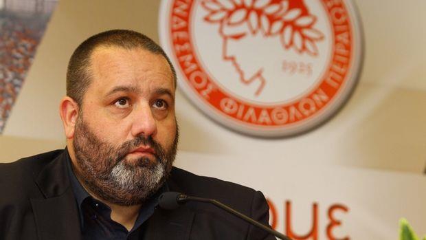 Τι ισχυρίζεται ο εκπρόσωπος Τύπου του ΑΠΟΕΛ για την προσφορά στον Πιέρο Σωτηρίου και οι βαριοί χαρακτηρισμοί για τον Πρόδρομο Πετρίδη