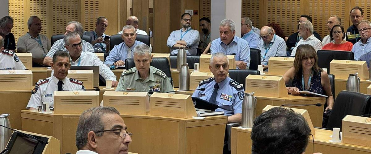 Παραδοχή Τσιτσικώστα για τα πτητικά μέσα-«Είναι ιδανικά για να προλαμβάνουν την εξάπλωση, δεν μπορούσαν να την αντιμετωπίσουν»
