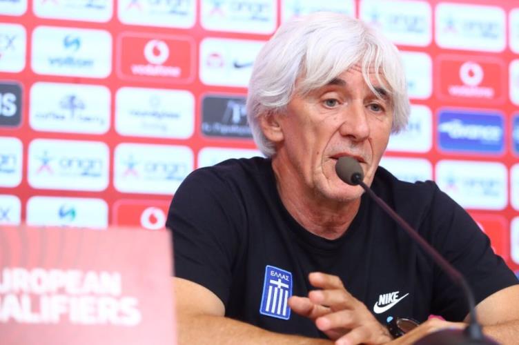 «Η πρόκριση στο Μουντιάλ είναι η μεγαλύτερη πρόκληση στην καριέρα μου» «Η πρόκριση στο Μουντιάλ είναι η μεγαλύτερη πρόκληση στην καριέρα μου»