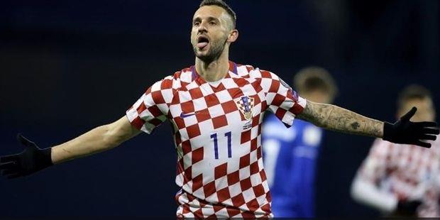 Δύο γκολ του Μαρσέλο Μπρόζοβιτς έδωσαν στην Κροατία τη νίκη επί της Ισλανδίας στο ντέρμπι κορυφής του 9ου ομίλου στα προκριματικά του Μουντιάλ 2018. Μέσα σε πανηγυρικό κλίμα, η Τουρκία υπέταξε το Κόσοβο.
