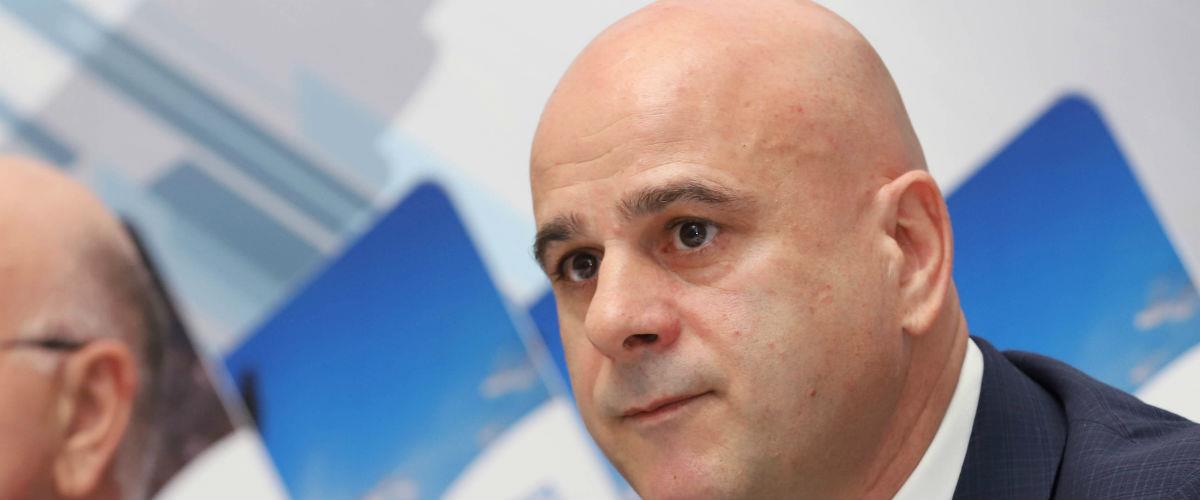 Τι απάντησε ο Γεωργιανός τεχνικός σχετικά με το μέτρο της κάρτας οπαδού – «Δεν με συνέλαβε κανένας»
