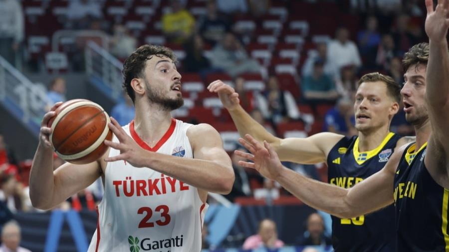 Δύσκολα στα προημιτελικά του Eurobasket η Τουρκία-Λύγισε τη μαχητική Σουηδία