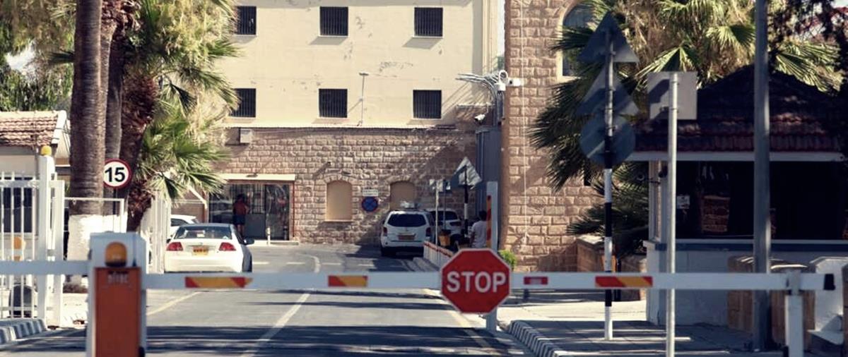 Κατέγραψαν σε βίντεο την κατ΄ ισχυρισμό σεξουαλική κακοποίηση κατάδικου και το διέρρευσαν-Ισχυρισμοί πως γνώριζαν στελέχη των Φυλακών