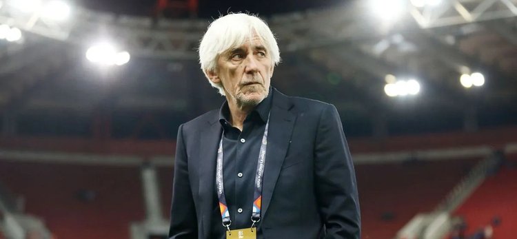 Γιοβάνοβιτς: Ήταν πολύ εύκολη απόφαση να παραμείνω στην Εθνική Ελλάδας