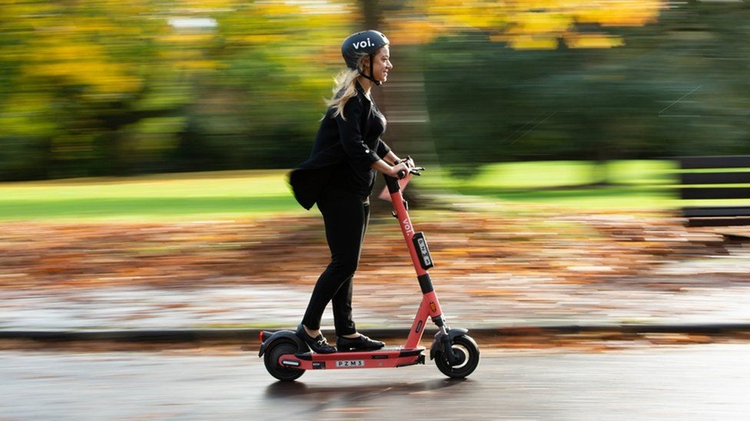 453302_e-scooters.jpg